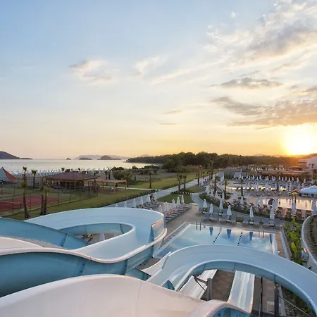 Akra Tui Blue Sensatori 5* Fethiye